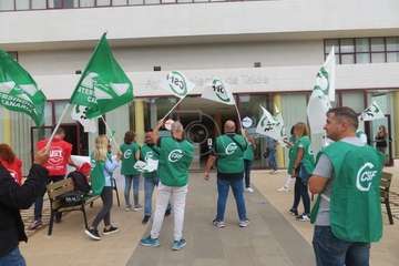 Protesta de los trabajadores del Ayuntamiento de Telde/TA.